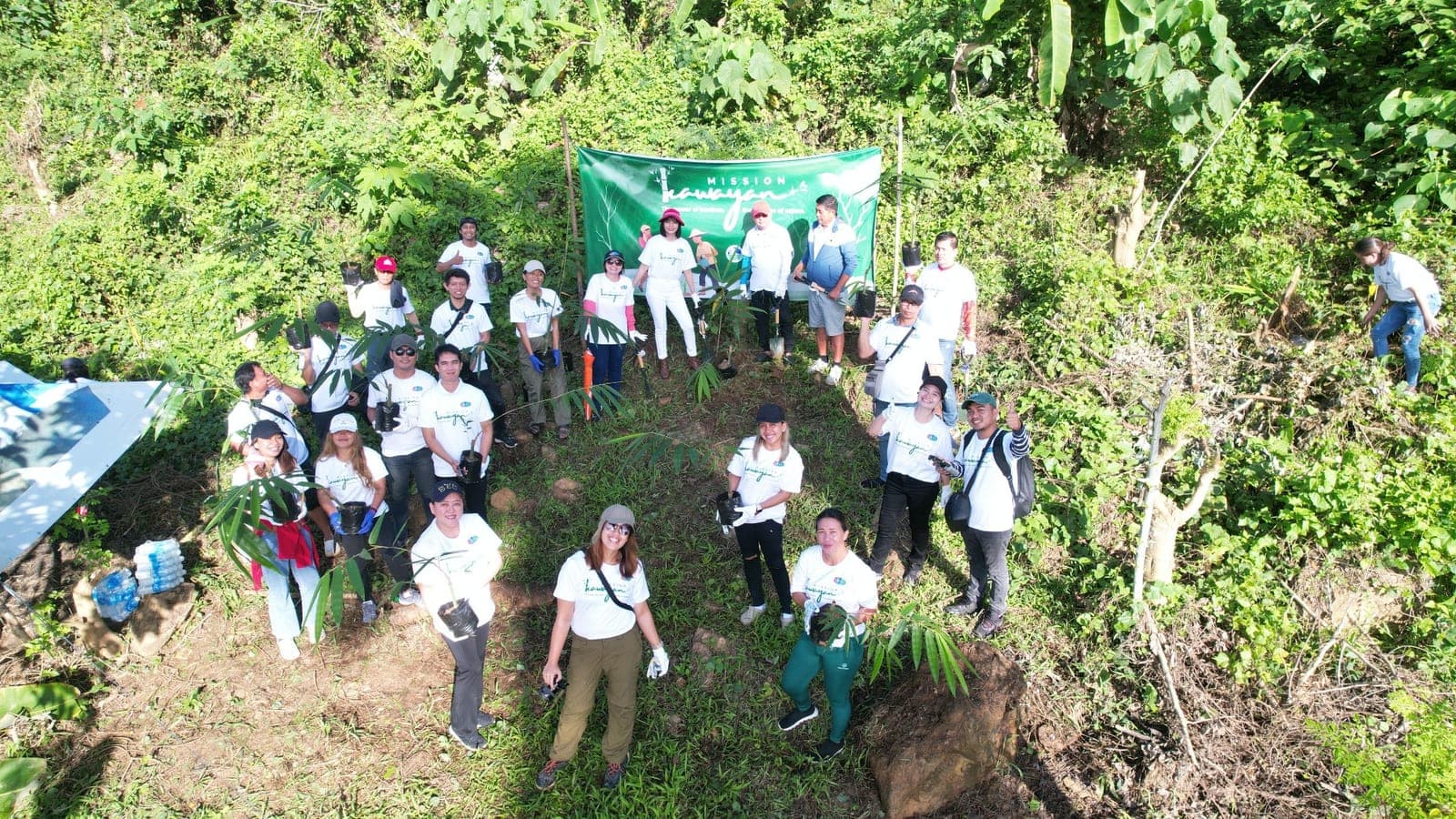 Kawayan Mission tree-planting photograph supplied by JE Hydro (1 of 4).